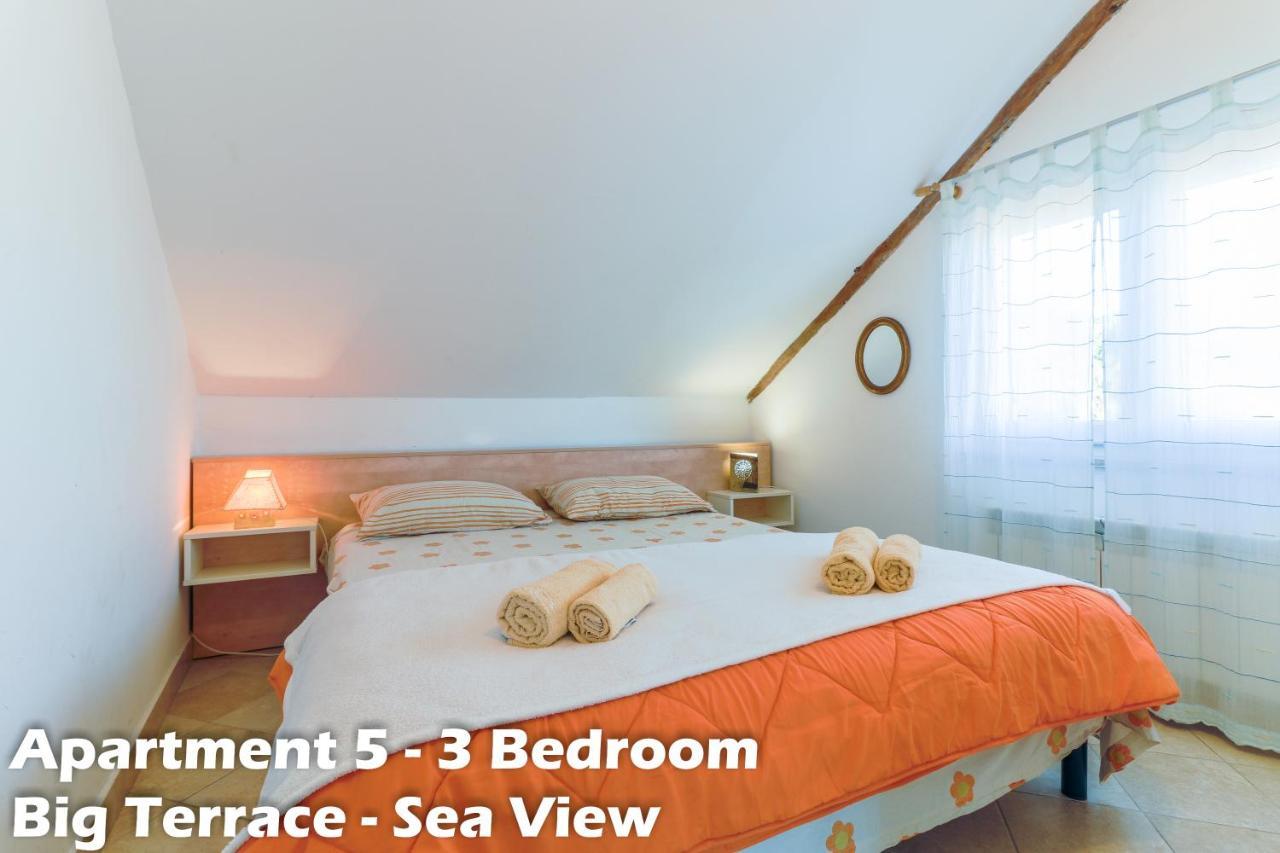 Art Apartments 弗尔萨尔 外观 照片