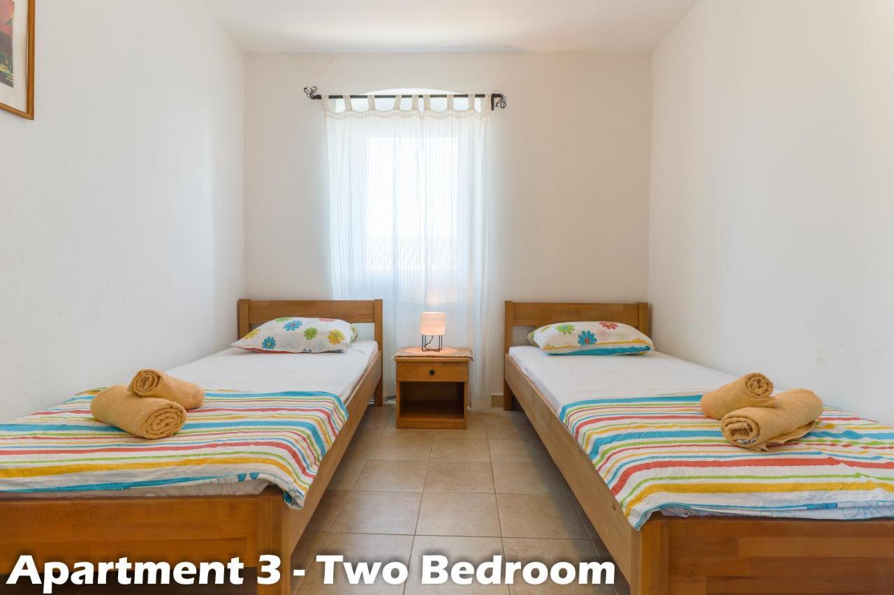 Art Apartments 弗尔萨尔 外观 照片